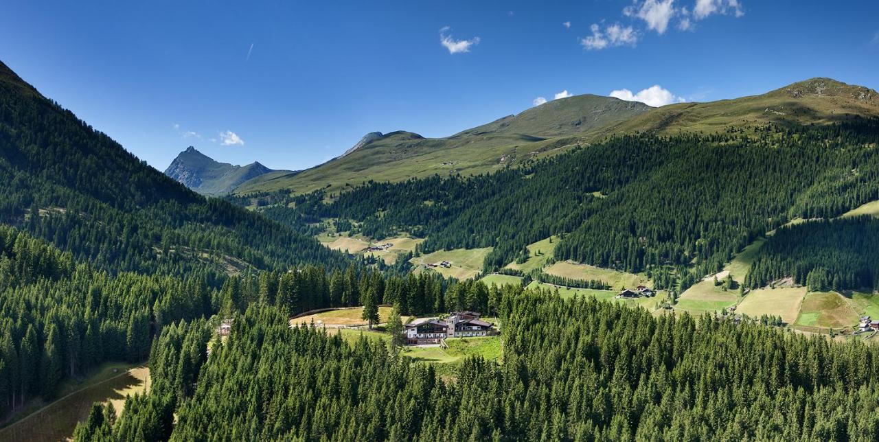 Terra - The Magic Place Relais & Châteaux Sarentino Ngoại thất bức ảnh